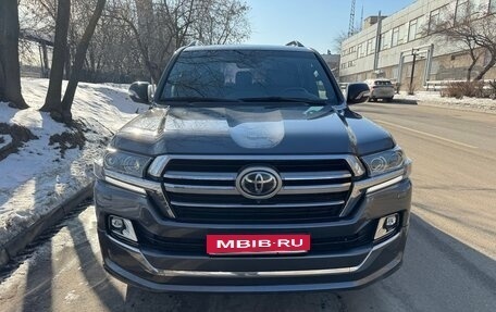 Toyota Land Cruiser 200, 2018 год, 6 250 000 рублей, 14 фотография