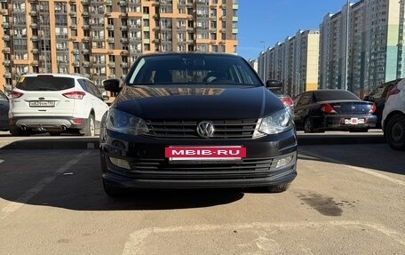 Volkswagen Polo VI (EU Market), 2017 год, 1 380 000 рублей, 2 фотография