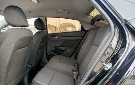 Hyundai Solaris II рестайлинг, 2017 год, 1 150 000 рублей, 15 фотография