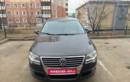 Volkswagen Passat B6, 2008 год, 950 000 рублей, 2 фотография