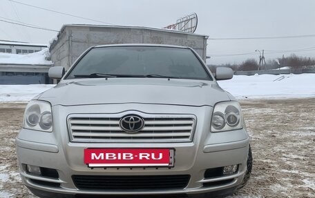 Toyota Avensis III рестайлинг, 2004 год, 780 000 рублей, 3 фотография