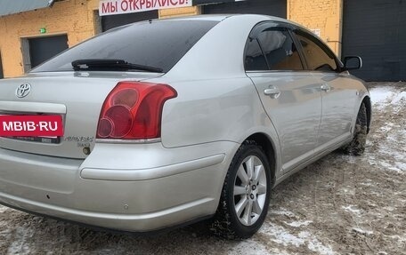 Toyota Avensis III рестайлинг, 2004 год, 780 000 рублей, 6 фотография