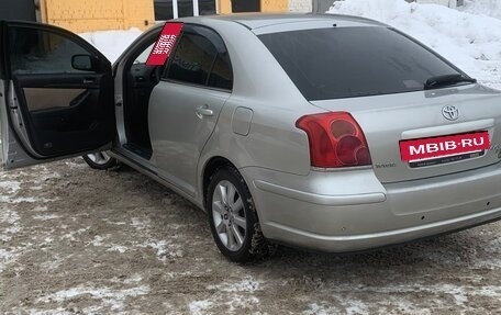 Toyota Avensis III рестайлинг, 2004 год, 780 000 рублей, 11 фотография