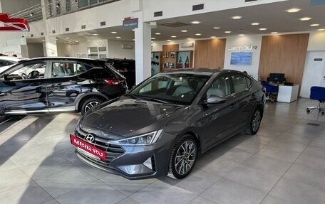 Hyundai Elantra VI рестайлинг, 2019 год, 1 819 000 рублей, 4 фотография