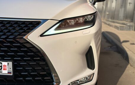 Lexus RX IV рестайлинг, 2021 год, 6 650 000 рублей, 12 фотография