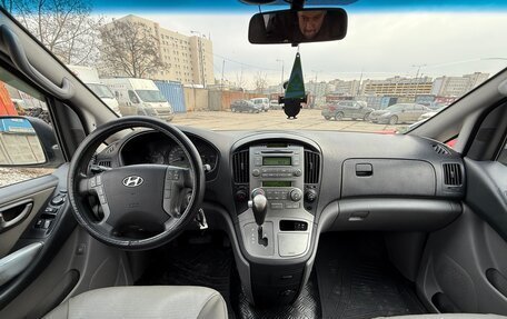 Hyundai Grand Starex Grand Starex I рестайлинг 2, 2008 год, 1 090 000 рублей, 10 фотография