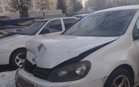 Volkswagen Golf VI, 2009 год, 400 000 рублей, 2 фотография