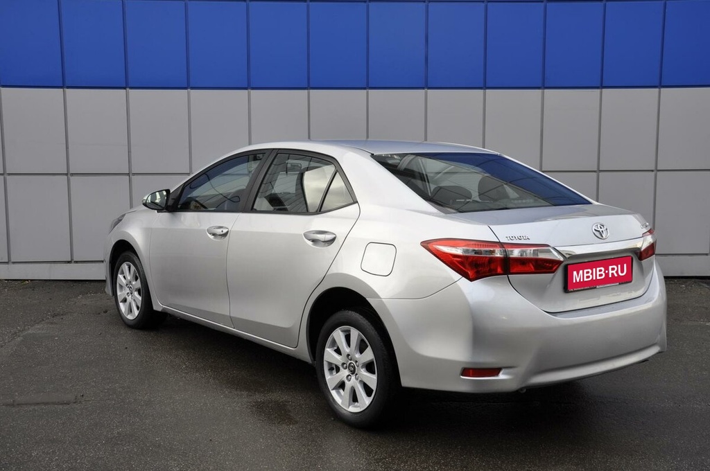 Toyota Corolla E160, 2016 год, 240 000 рублей, 11 фотография