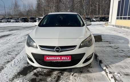 Opel Astra J, 2014 год, 1 100 000 рублей, 1 фотография