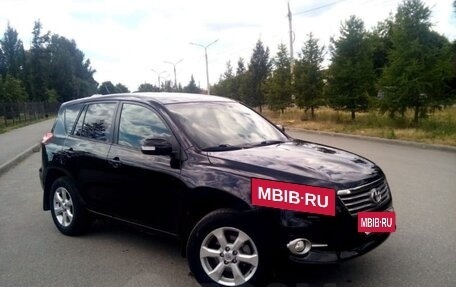 Toyota RAV4, 2010 год, 1 650 000 рублей, 2 фотография