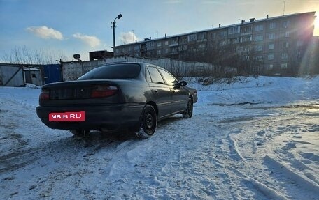 Toyota Carina, 1992 год, 260 000 рублей, 2 фотография