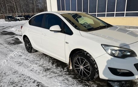 Opel Astra J, 2014 год, 1 100 000 рублей, 3 фотография