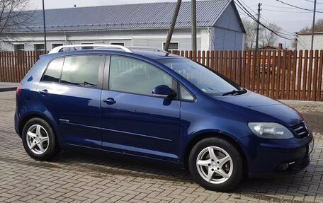 Volkswagen Golf Plus I, 2007 год, 700 000 рублей, 2 фотография