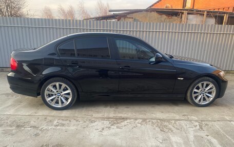 BMW 3 серия, 2009 год, 1 150 000 рублей, 3 фотография