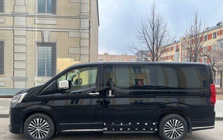 Toyota HiAce H300, 2020 год, 4 800 000 рублей, 6 фотография