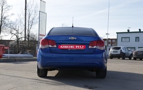 Chevrolet Cruze II, 2011 год, 650 000 рублей, 6 фотография