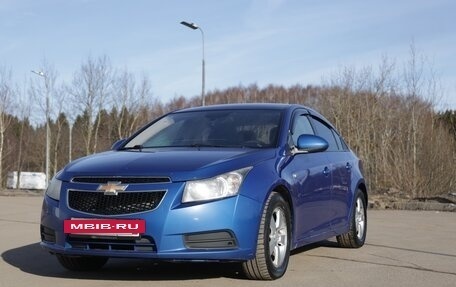 Chevrolet Cruze II, 2011 год, 650 000 рублей, 2 фотография