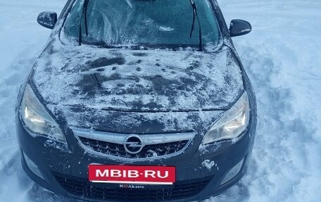 Opel Astra J, 2011 год, 480 000 рублей, 9 фотография