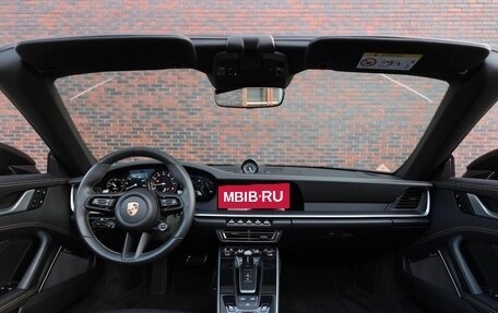 Porsche 911, 2022 год, 12 980 000 рублей, 14 фотография