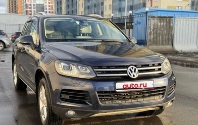 Volkswagen Touareg III, 2011 год, 1 890 000 рублей, 1 фотография