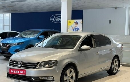 Volkswagen Passat B7, 2013 год, 1 010 000 рублей, 1 фотография