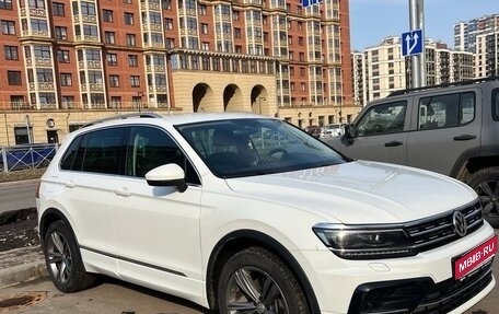 Volkswagen Tiguan II, 2019 год, 3 320 000 рублей, 1 фотография