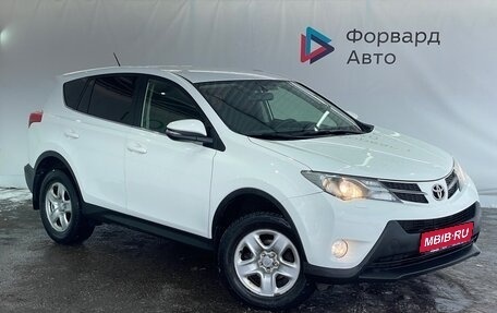 Toyota RAV4, 2015 год, 1 850 000 рублей, 1 фотография