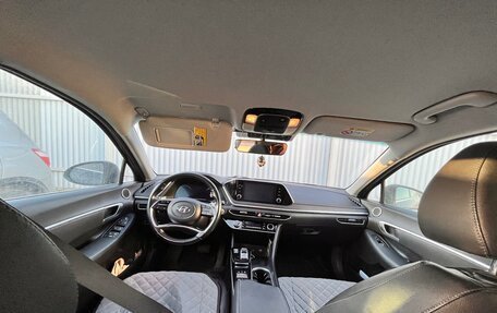 Hyundai Sonata VIII, 2019 год, 2 350 000 рублей, 5 фотография