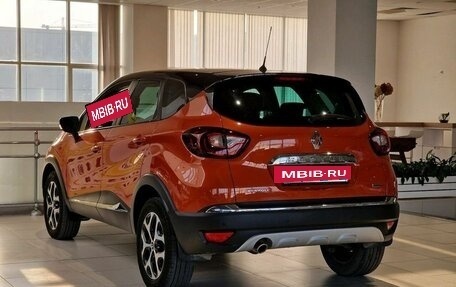 Renault Kaptur I рестайлинг, 2017 год, 1 477 000 рублей, 8 фотография