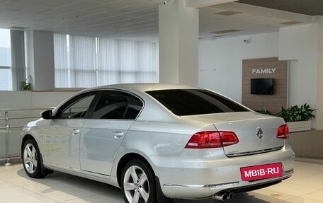 Volkswagen Passat B7, 2013 год, 1 010 000 рублей, 6 фотография