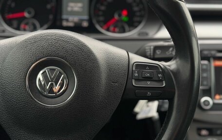 Volkswagen Passat B7, 2013 год, 1 010 000 рублей, 28 фотография