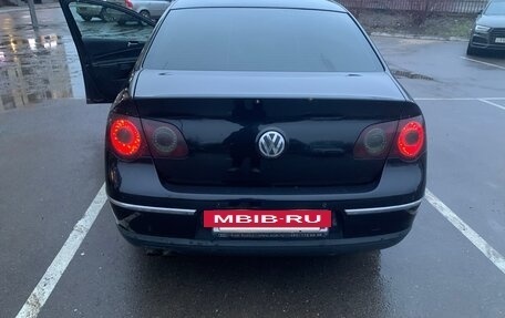 Volkswagen Passat B6, 2006 год, 540 000 рублей, 3 фотография