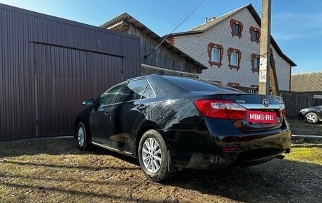 Toyota Camry, 2014 год, 1 600 000 рублей, 21 фотография