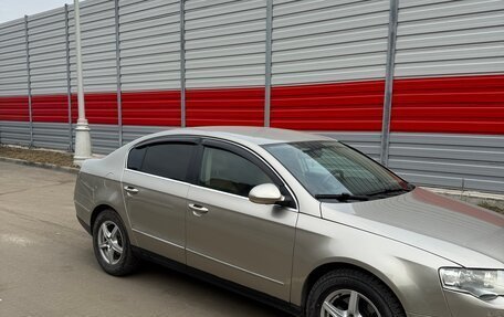 Volkswagen Passat B6, 2007 год, 660 000 рублей, 3 фотография