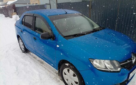 Renault Logan II, 2014 год, 700 000 рублей, 4 фотография