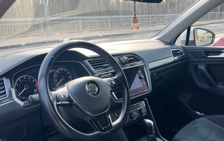 Volkswagen Tiguan II, 2019 год, 3 320 000 рублей, 8 фотография