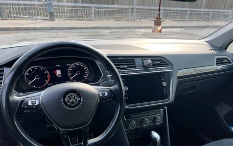 Volkswagen Tiguan II, 2019 год, 3 320 000 рублей, 9 фотография