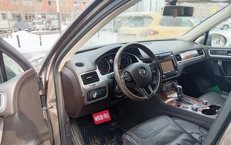 Volkswagen Touareg III, 2012 год, 2 200 000 рублей, 1 фотография