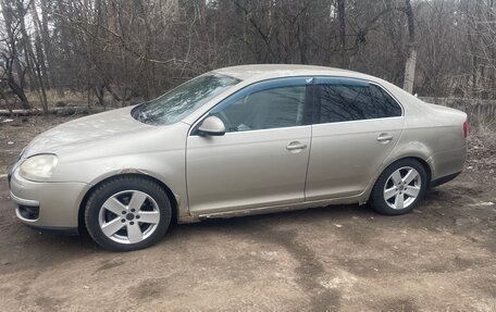 Volkswagen Jetta VI, 2006 год, 650 000 рублей, 2 фотография