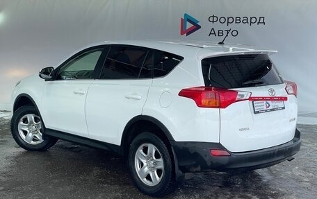 Toyota RAV4, 2015 год, 1 850 000 рублей, 2 фотография