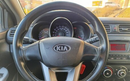 KIA Rio III рестайлинг, 2013 год, 500 000 рублей, 22 фотография