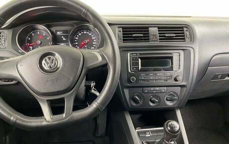 Volkswagen Jetta VI, 2015 год, 755 000 рублей, 13 фотография