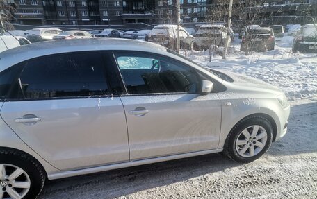 Volkswagen Polo VI (EU Market), 2015 год, 1 050 000 рублей, 23 фотография