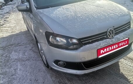 Volkswagen Polo VI (EU Market), 2015 год, 1 050 000 рублей, 19 фотография