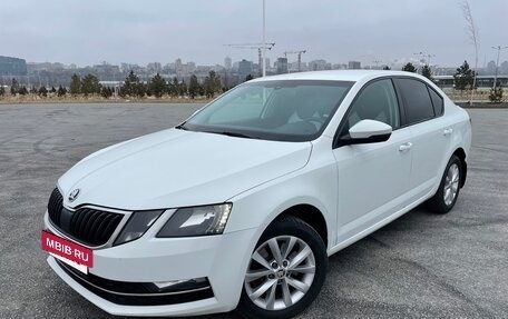 Skoda Octavia, 2018 год, 2 070 000 рублей, 3 фотография