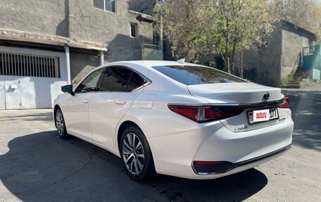 Lexus ES VII, 2019 год, 3 650 000 рублей, 5 фотография