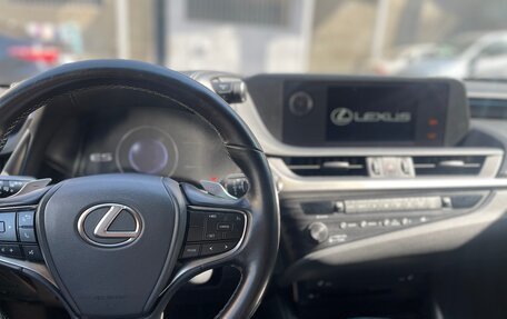 Lexus ES VII, 2019 год, 3 650 000 рублей, 6 фотография