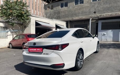 Lexus ES VII, 2019 год, 3 650 000 рублей, 4 фотография