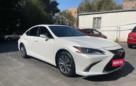 Lexus ES VII, 2019 год, 3 650 000 рублей, 3 фотография