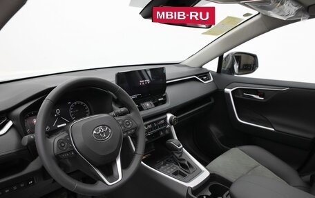 Toyota RAV4, 2024 год, 3 510 000 рублей, 12 фотография